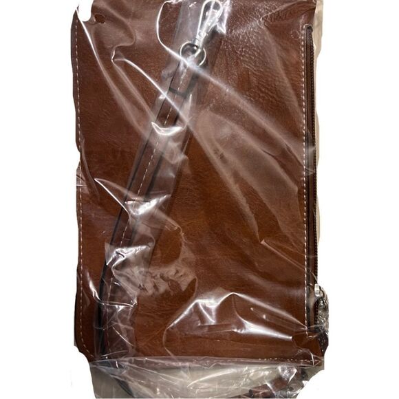 Sydney Love 3 in one reversible bag​​​ - Picture 3 of 8